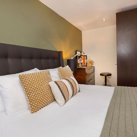 Aspire Apartments Йорк Екстериор снимка