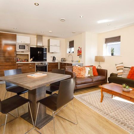 Aspire Apartments Йорк Екстериор снимка